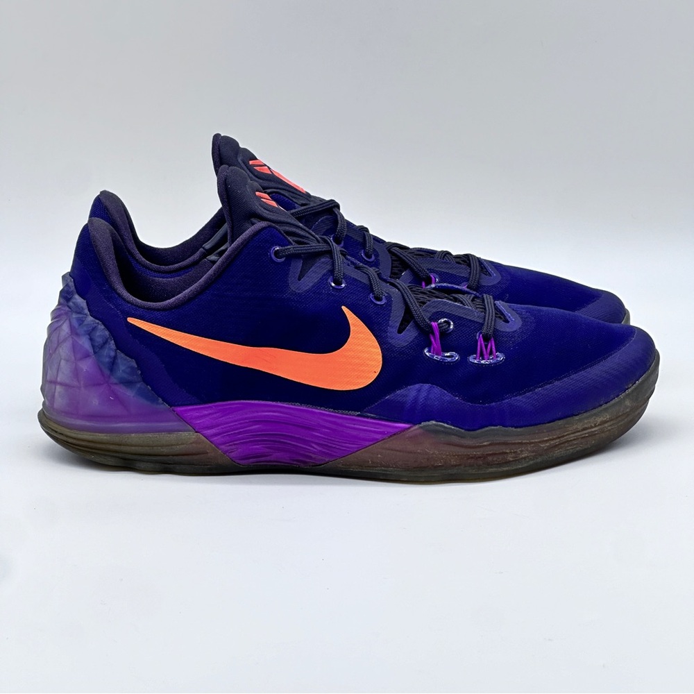 Nike Zoom Kobe Vernomenon 5  Sneakers. Size 11.5